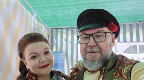 Петр и Марина Суховы наполнили Мирный песнями в честь основания космодрома Плесецк и Дня города Петр и Марина Суховы наполнили Мирный песнями в честь основания космодрома Плесецк и Дня города