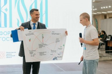 Как выйти за рамки рутины с помощью системы вопросов от признанного спикера изменений